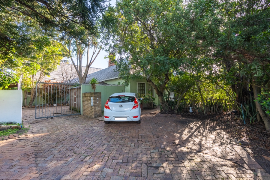 5 Bedroom Property for Sale in Pinelands Western Cape